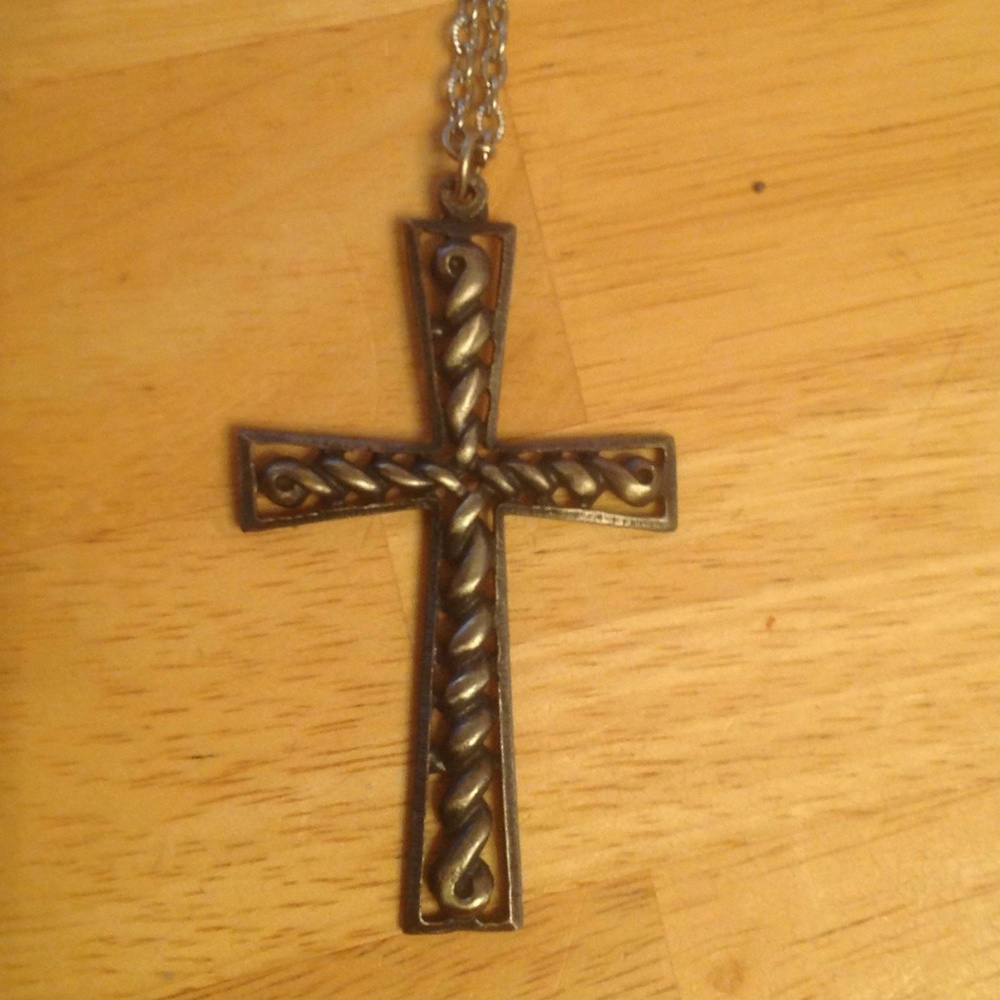 Large cross pendant & chain
